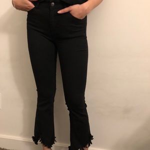 Black mid rise ankle cropped jeans